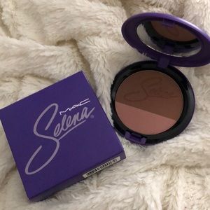 Mac Selena Techno Cumbia Matte Powder Blush